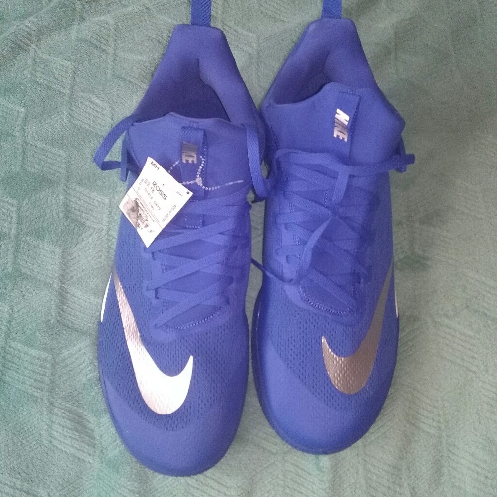 Men's Nike Shoes Size 18